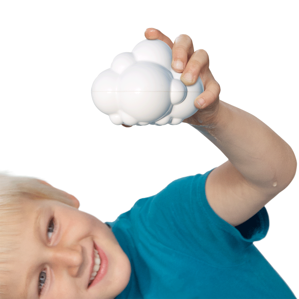 Boy gently pouring water with the Pluï Rain Cloud bath toy by MOLUK