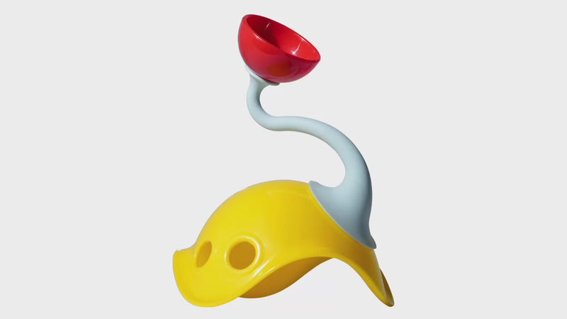 Video showing how you turn everyday objects like mugs or other MOLUK toys into Elephants with MOLUK's Oogifant.